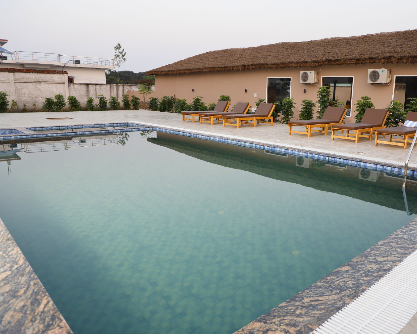 best resorts in dudhwa